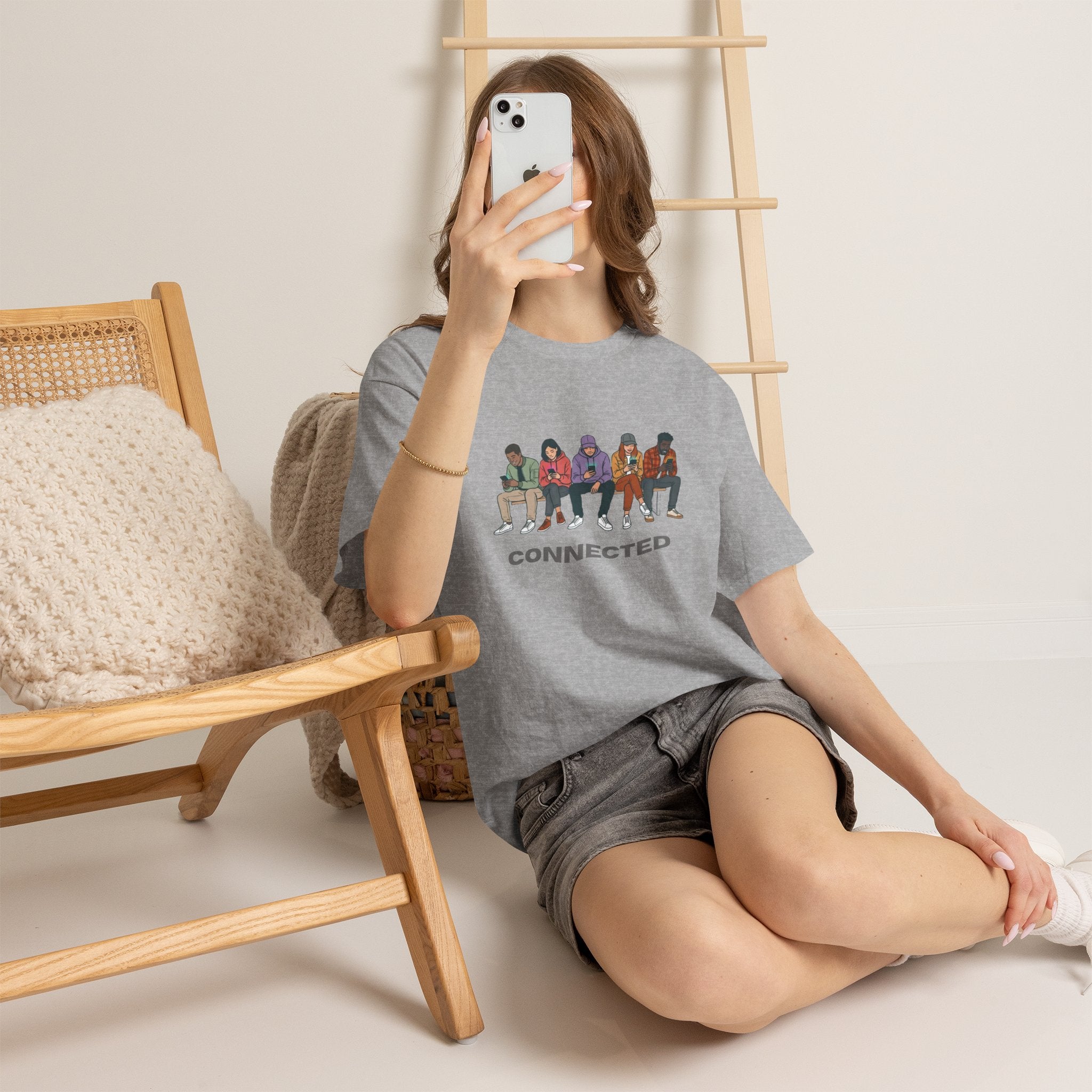 Connected Friends Graphic Tee – Casual Unisex Crewneck Shirt