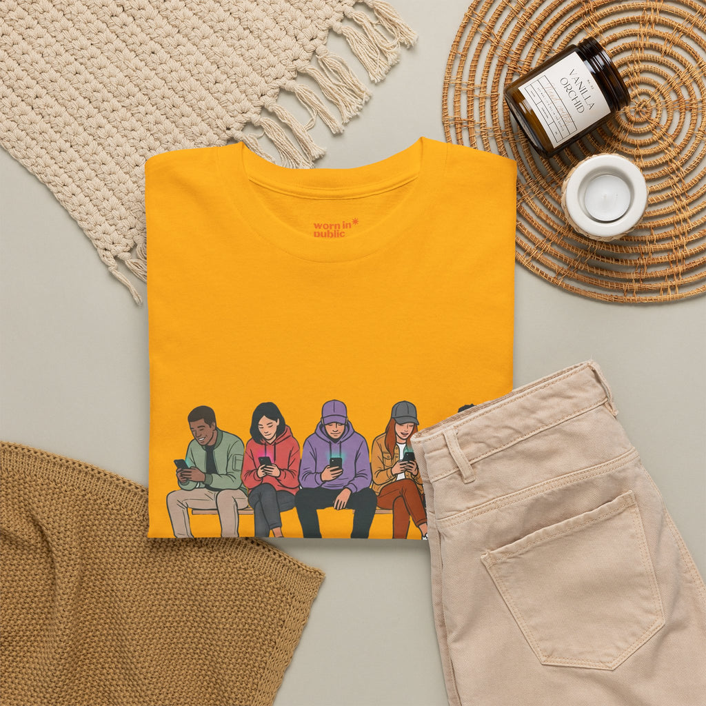 Connected Friends Graphic Tee – Casual Unisex Crewneck Shirt